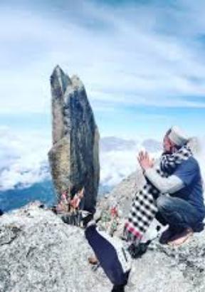 Kinnaur Kailash Trek Group Tour  Package I Parikrama Of Kinner Kailash